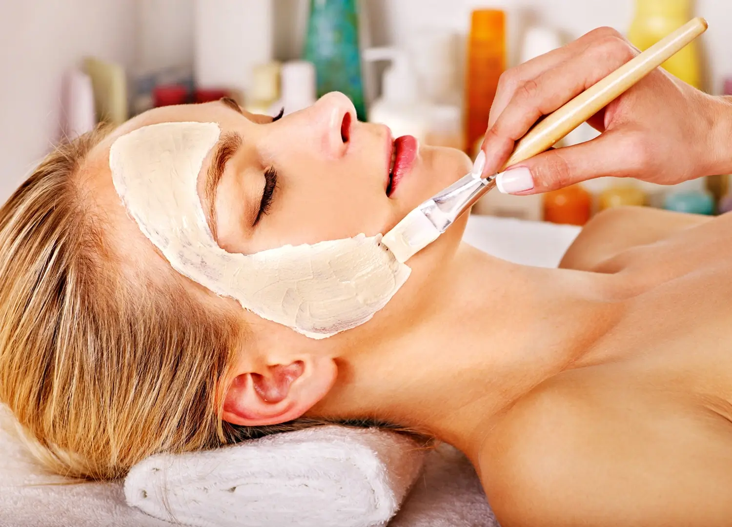 Beauty-Salon-and-Products